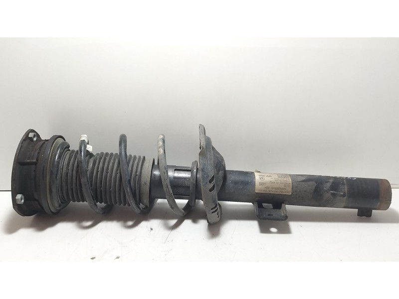Recambio de amortiguador delantero derecho para seat ibiza v (kj1, kjg) 1.0 mpi referencia OEM IAM 2Q0413031AN  