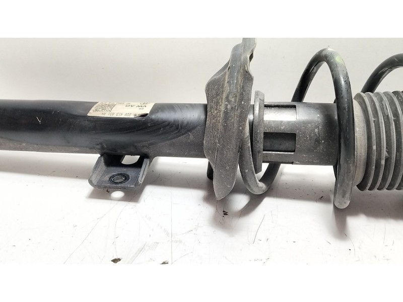 Recambio de amortiguador delantero derecho para seat ibiza v (kj1, kjg) 1.0 mpi referencia OEM IAM 2Q0413031AN  