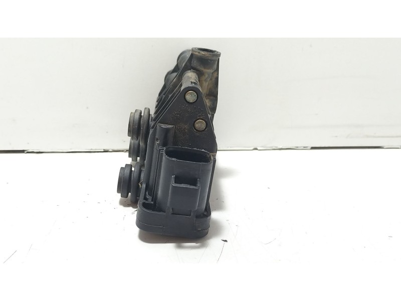 Recambio de valvula aire adicional para land rover discovery iv (l319) 3.0 sdv6 4x4 referencia OEM IAM RVH000095  
