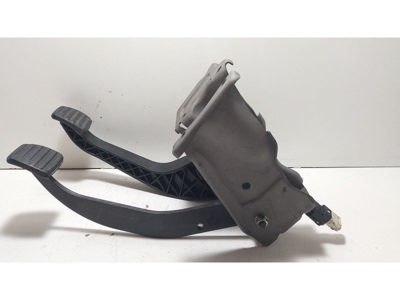 Recambio de pedal acelerador para dacia dokker furgoneta/monovolumen 1.5 dci (feaj) referencia OEM IAM 8200386509B  