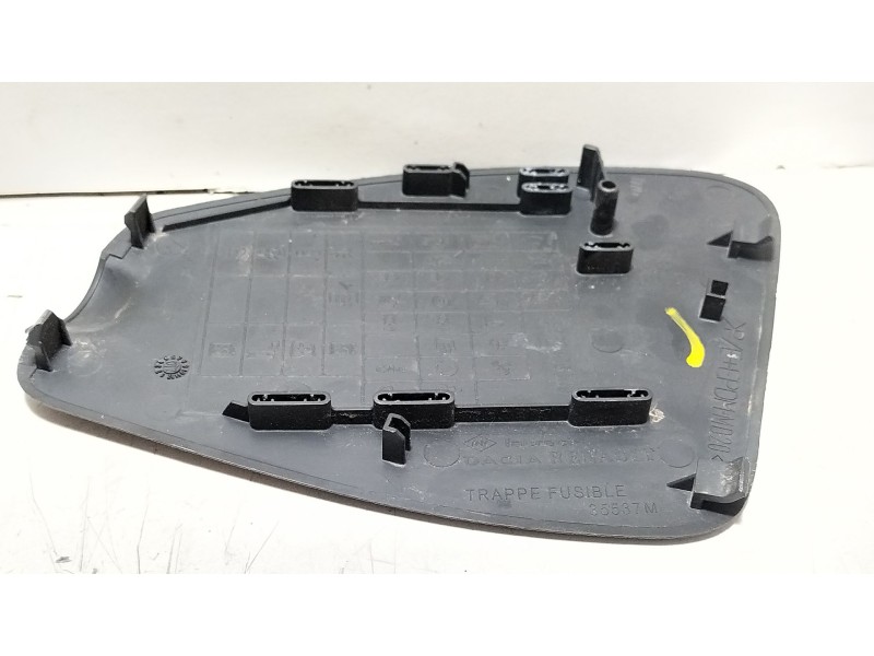Recambio de moldura para dacia dokker furgoneta/monovolumen 1.5 dci (feaj) referencia OEM IAM 8200805559  