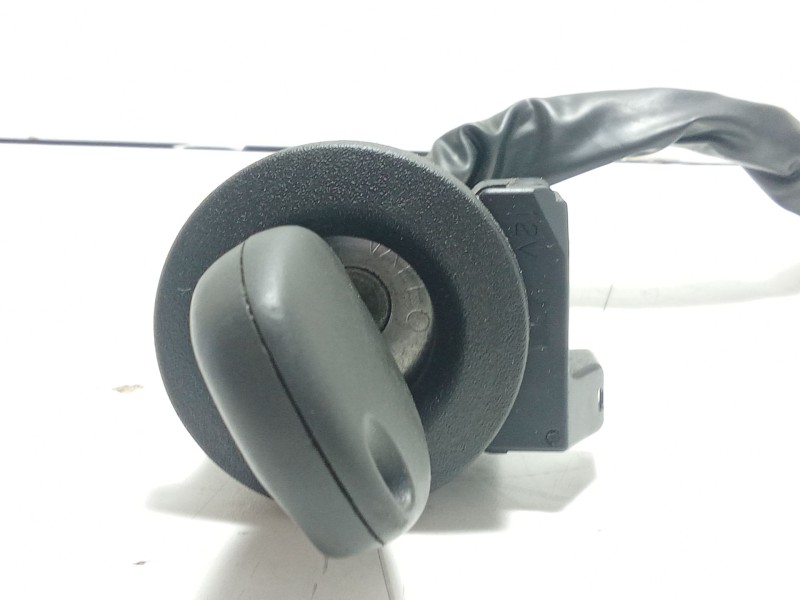 Recambio de conmutador de arranque para dacia dokker furgoneta/monovolumen 1.5 dci (feaj) referencia OEM IAM 487004438R  