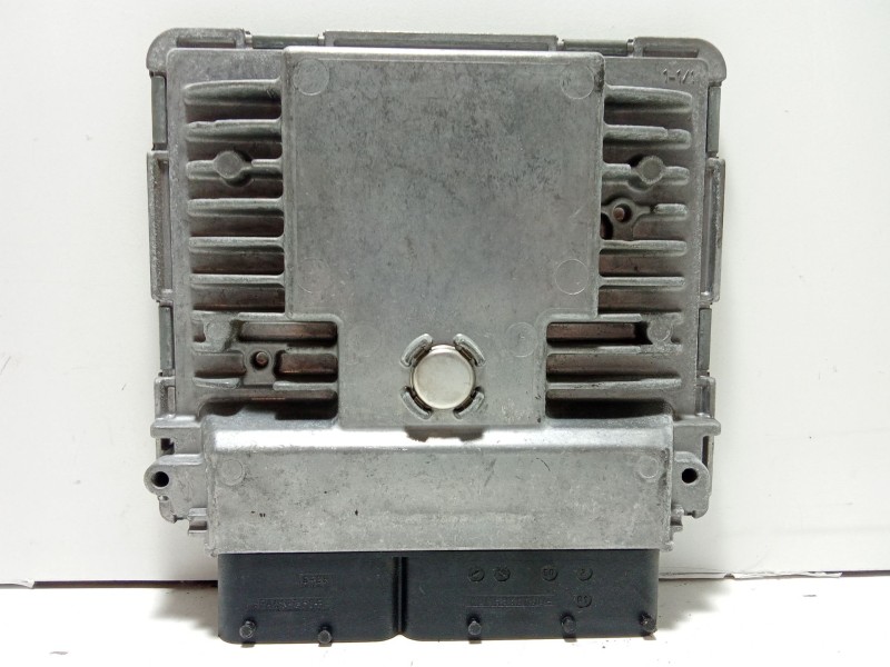 Recambio de centralita motor uce para seat ibiza iv sc (6j1, 6p5) 1.2 tsi referencia OEM IAM 03F906070HB  