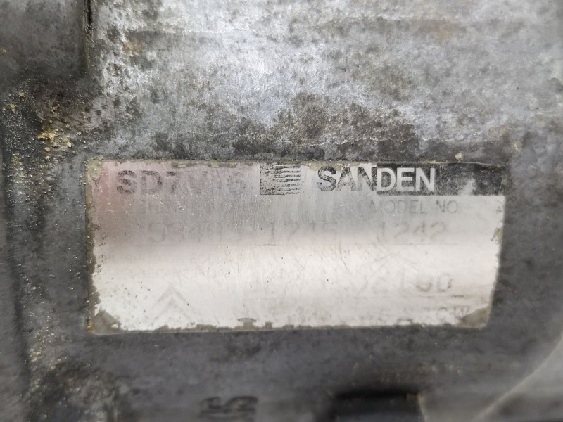 Recambio de compresor aire acondicionado para citroën xsara picasso 2.0 hdi 90 sx top referencia OEM IAM SD7V16  