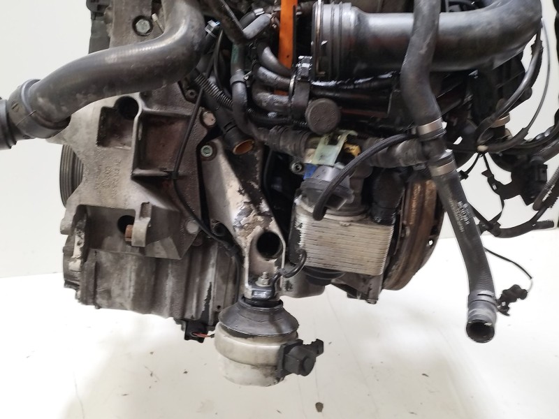 Recambio de motor completo para volkswagen passat b5.5 (3b3) 1.9 tdi referencia OEM IAM AVF  