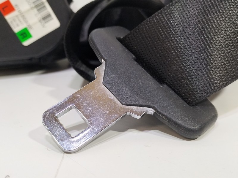 Recambio de cinturon seguridad trasero derecho para bmw 3 (f30, f80) 318 d referencia OEM IAM 619185300E  