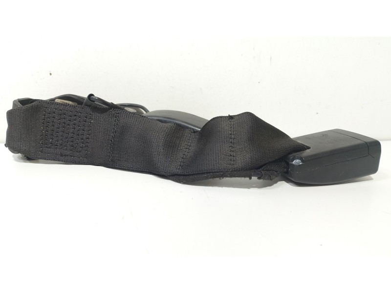 Recambio de anclaje cinturon central para bmw 3 (f30, f80) 318 d referencia OEM IAM 627533300E  