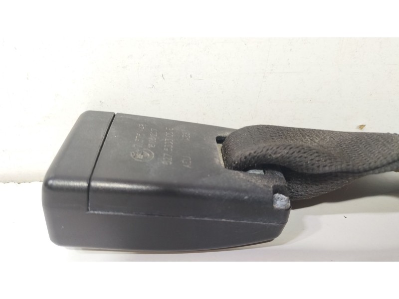 Recambio de anclaje cinturon central para bmw 3 (f30, f80) 318 d referencia OEM IAM 627533300E  