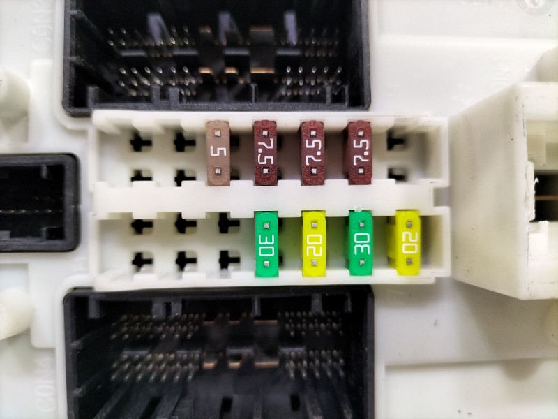 Recambio de modulo electronico para bmw 3 (f30, f80) 318 d referencia OEM IAM 61359868383 03  