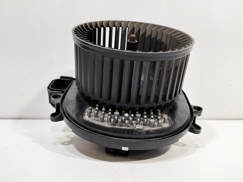 Recambio de motor calefaccion para bmw 3 (f30, f80) 318 d referencia OEM IAM 931991901  