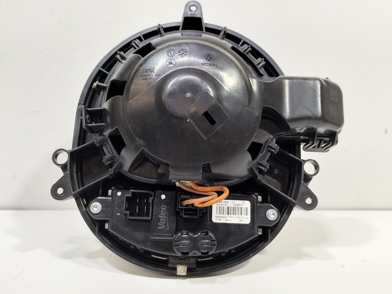 Recambio de motor calefaccion para bmw 3 (f30, f80) 318 d referencia OEM IAM 931991901  