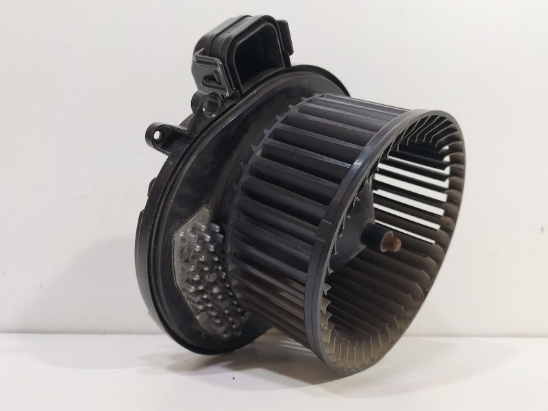 Recambio de motor calefaccion para bmw 3 (f30, f80) 318 d referencia OEM IAM 931991901  