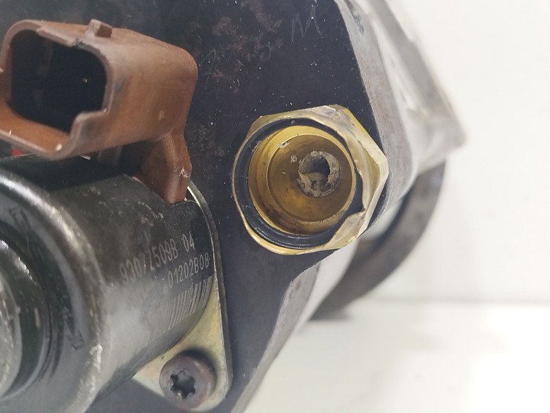 Recambio de bomba inyeccion para renault clio iii 1.5 dci diesel cat referencia OEM IAM 8200057225  