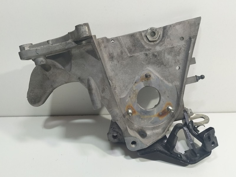 Recambio de soporte bomba inyeccion para opel insignia a (g09) 2.0 cdti (68) referencia OEM IAM 55574721  