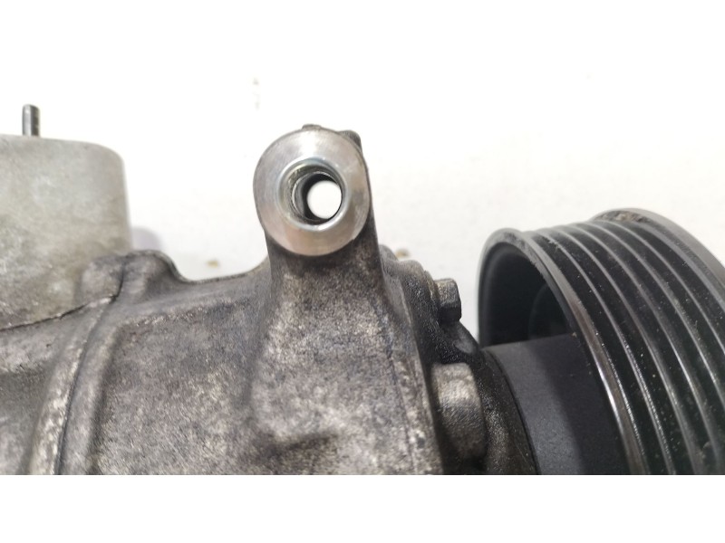 Recambio de compresor aire acondicionado para seat ibiza iv sc (6j1, 6p5) 1.2 tsi referencia OEM IAM 5K0820803C  