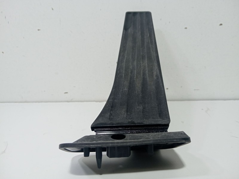 Recambio de potenciometro pedal para bmw x5 (e70) 3.0 turbodiesel cat referencia OEM IAM 35426852644  