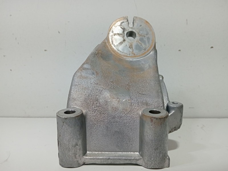 Recambio de soporte motor izquierdo para volkswagen touareg (7la, 7l6, 7l7) 5.0 v10 tdi referencia OEM IAM 07Z199307  