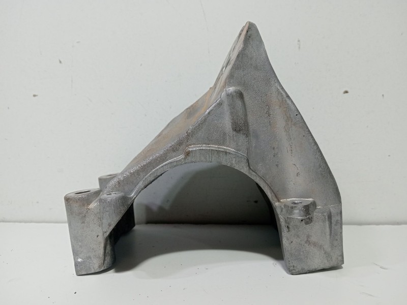 Recambio de soporte motor izquierdo para volkswagen touareg (7la, 7l6, 7l7) 5.0 v10 tdi referencia OEM IAM 07Z199307  