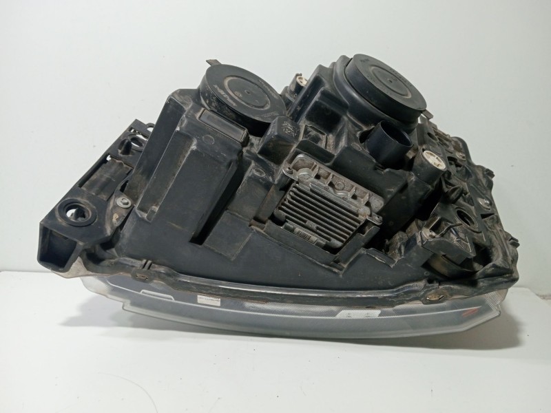 Recambio de faro derecho para land rover discovery iv (l319) 3.0 sdv6 4x4 referencia OEM IAM LR023537  