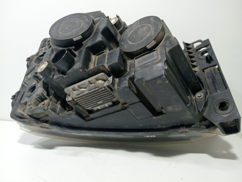 Recambio de faro izquierdo para land rover discovery iv (l319) 3.0 sdv6 4x4 referencia OEM IAM LR023538  