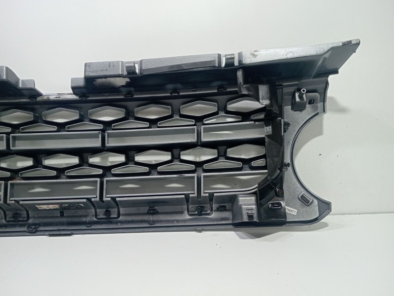 Recambio de rejilla paragolpes delantero para land rover discovery iv (l319) 3.0 sdv6 4x4 referencia OEM IAM LR024301  