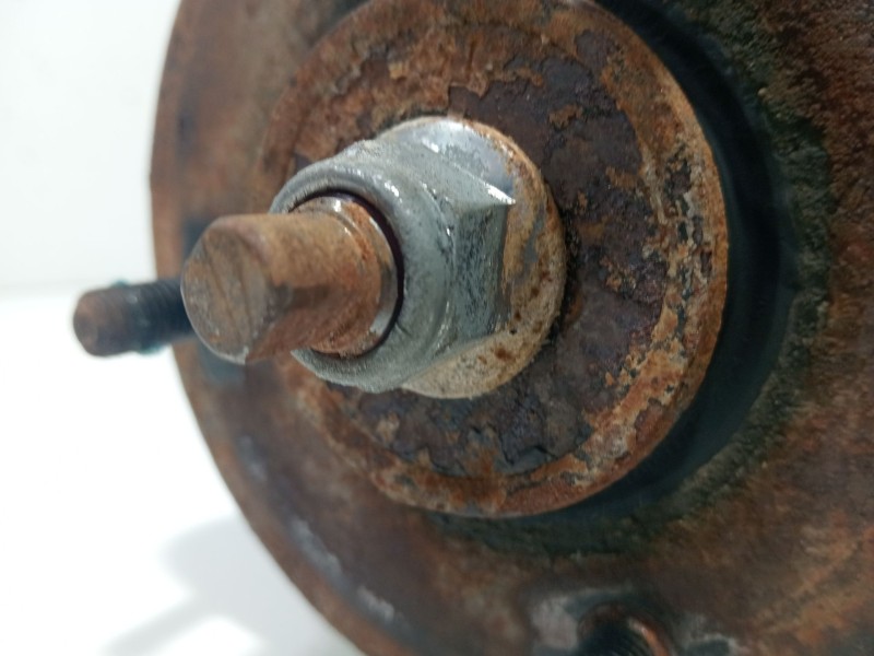 Recambio de amortiguador delantero izquierdo para land rover discovery iv (l319) 3.0 sdv6 4x4 referencia OEM IAM LR013930  