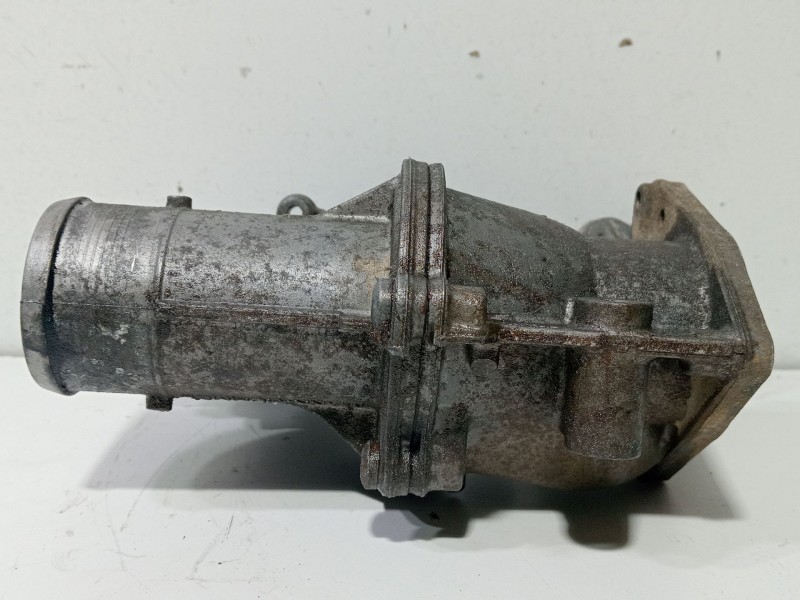 Recambio de valvula egr para land rover range rover (lm) 3.0 td6 referencia OEM IAM 70220704  