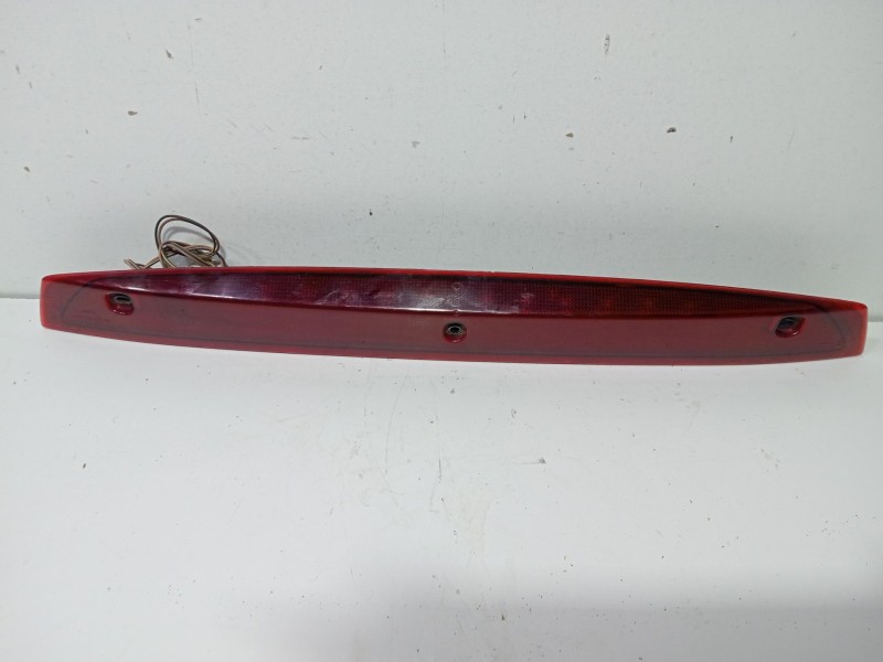 Recambio de luz central de freno para mercedes-benz viano (w639) 3.2 (639.711, 639.811) referencia OEM IAM A6398200056  