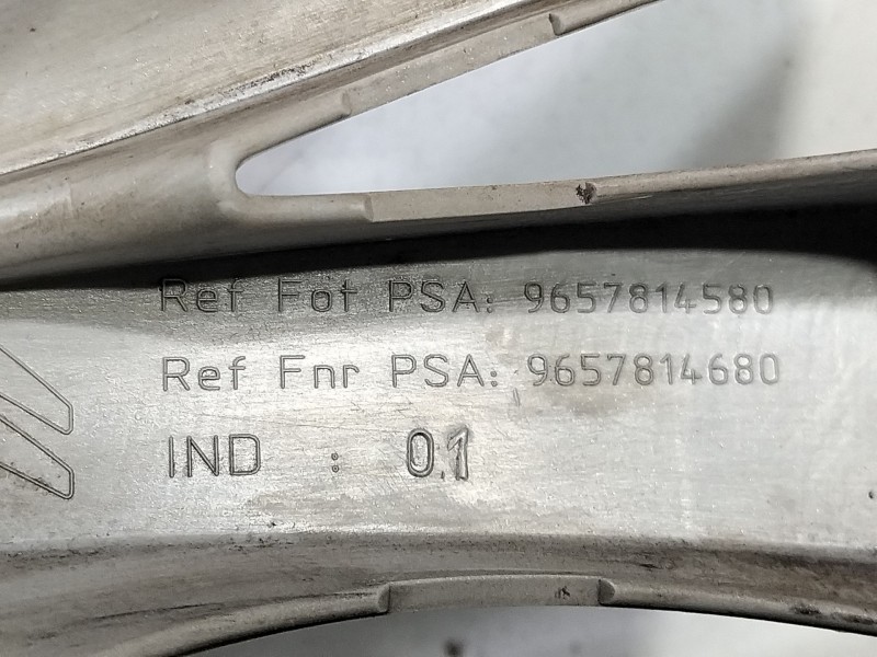 Recambio de tapacubos para citroën c4 picasso exclusive referencia OEM IAM 9657814580  