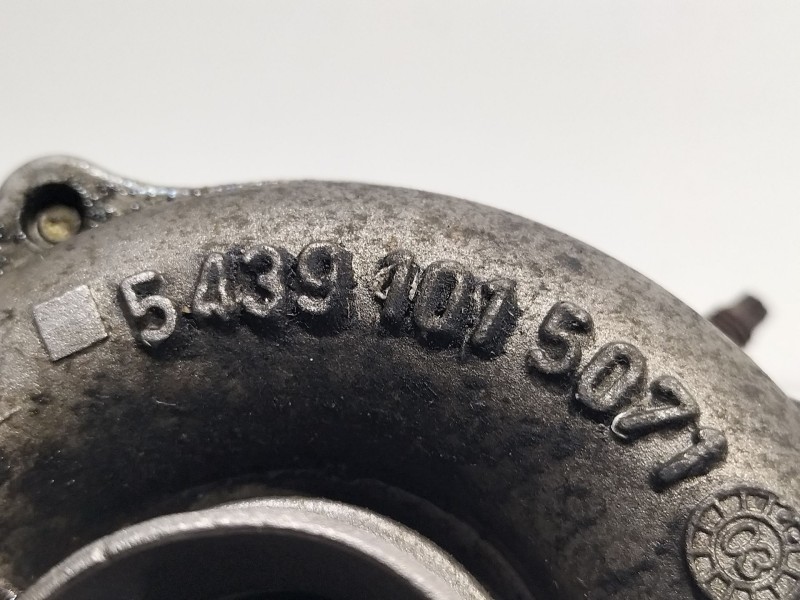 Recambio de turbocompresor para renault clio ii fase ii (b/cb0) 1.5 dci diesel referencia OEM IAM 22735H33771  