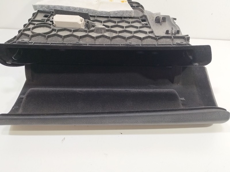 Recambio de guantera para bmw 3 (f30, f80) 318 d referencia OEM IAM 51169239345  