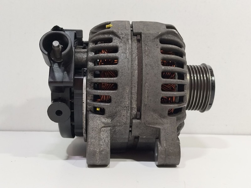 Recambio de alternador para citroën c4 grand picasso 2.0 hdi fap referencia OEM IAM 9646321880  