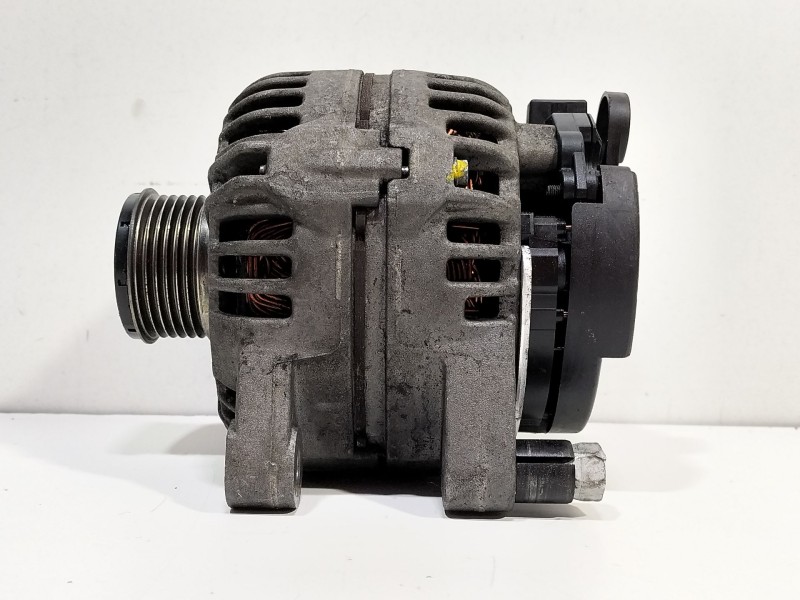 Recambio de alternador para citroën c4 grand picasso 2.0 hdi fap referencia OEM IAM 9646321880  