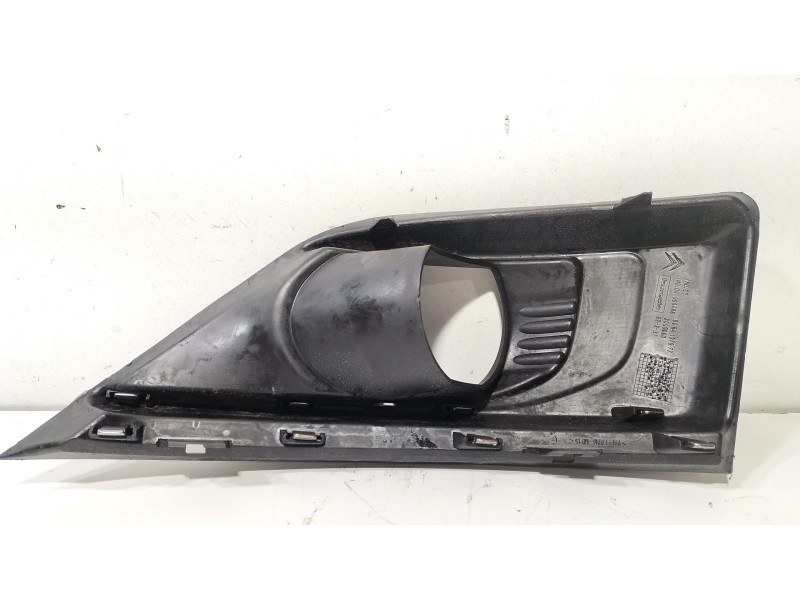 Recambio de moldura para citroën c4 grand picasso i (ua_) 1.6 hdi 110 referencia OEM IAM 9654197977  