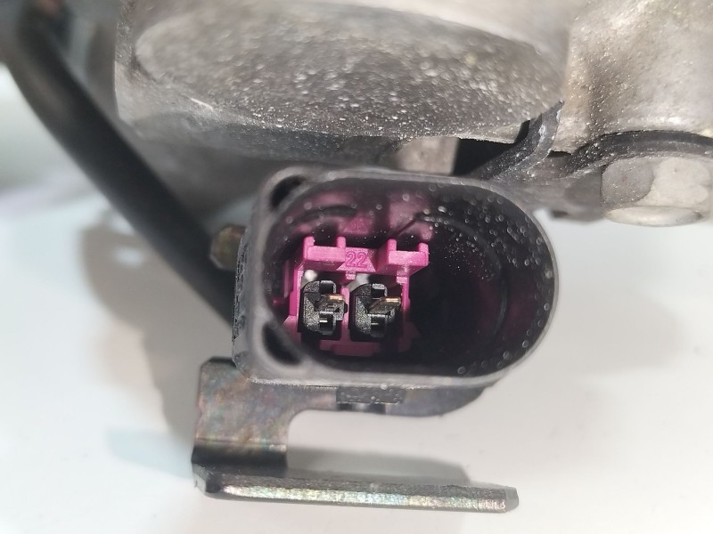 Recambio de compresor aire acondicionado para seat ibiza iii (6l1) 1.9 tdi referencia OEM IAM 6Q0820808D  