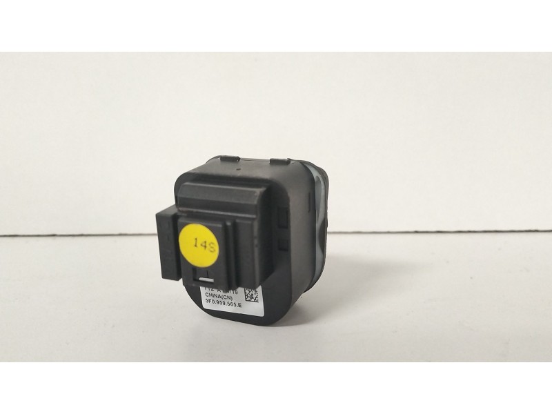Recambio de mando retrovisor para seat leon st (5f8) 1.0 tsi referencia OEM IAM 5f0959565e  