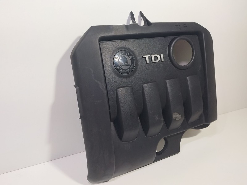 Recambio de tapa de motor para skoda octavia ii (1z3) 1.9 tdi referencia OEM IAM 03G103925BK  