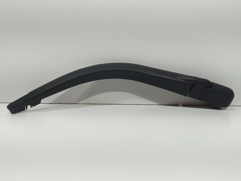 Recambio de brazo limpia trasero para dacia logan (ls_) 1.5 dci (ls04) referencia OEM IAM 8200441377  