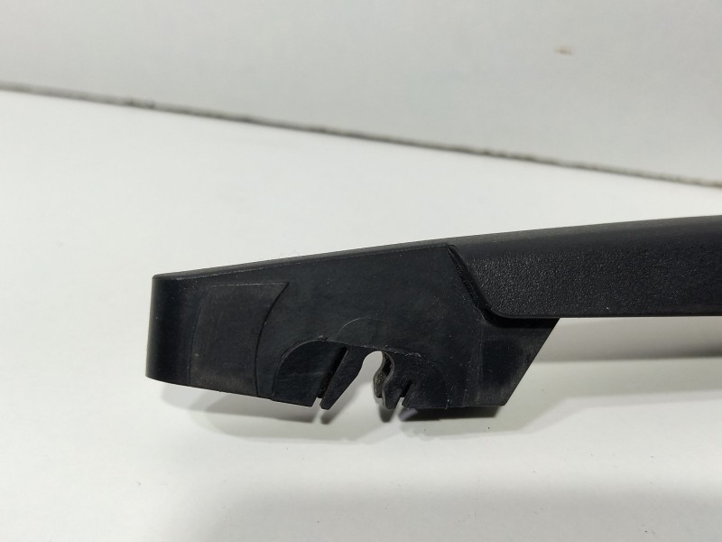 Recambio de brazo limpia trasero para dacia logan (ls_) 1.5 dci (ls04) referencia OEM IAM 8200441377  