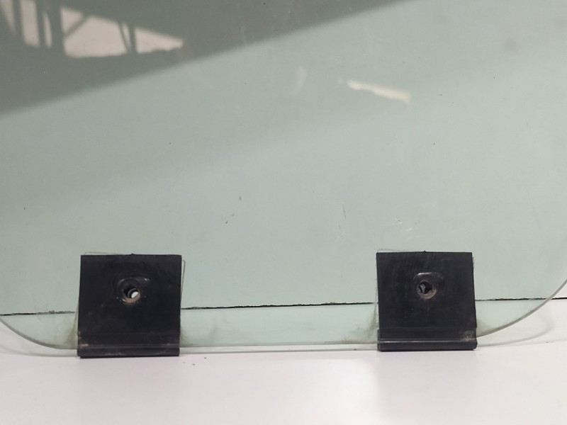 Recambio de luna trasera derecha para dacia logan (ls_) 1.5 dci (ls04) referencia OEM IAM LOGAN (LS_) 1.5 dCi (LS04) 2010 - 0 14