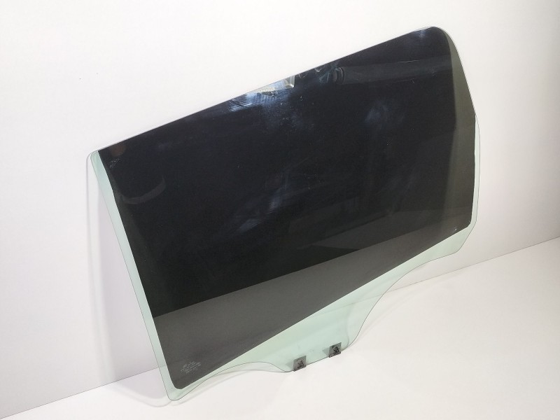 Recambio de luna trasera izquierda para dacia logan (ls_) 1.5 dci (ls04) referencia OEM IAM LOGAN (LS_) 1.5 dCi (LS04) 2010 - 0 