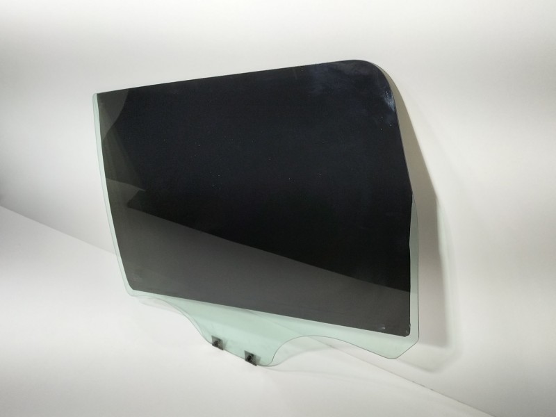 Recambio de luna trasera izquierda para dacia logan (ls_) 1.5 dci (ls04) referencia OEM IAM LOGAN (LS_) 1.5 dCi (LS04) 2010 - 0 