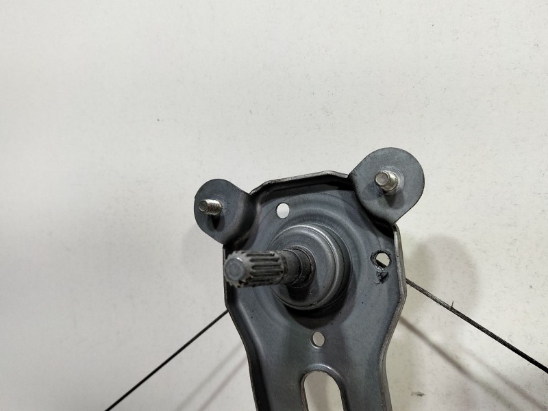 Recambio de elevalunas trasero izquierdo para dacia logan (ls_) 1.5 dci (ls04) referencia OEM IAM 118490  