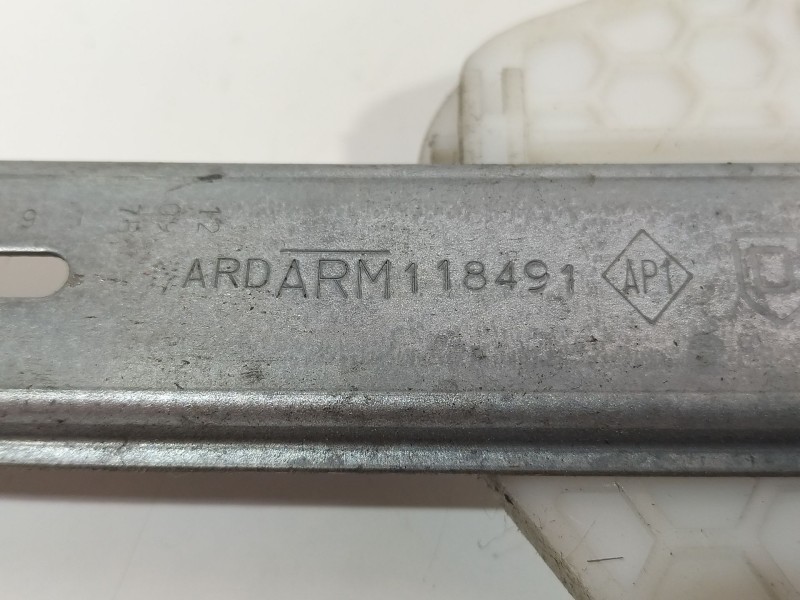 Recambio de elevalunas trasero derecho para dacia logan (ls_) 1.5 dci (ls04) referencia OEM IAM 118491  