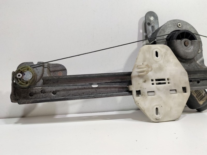 Recambio de elevalunas delantero izquierdo para dacia logan (ls_) 1.5 dci (ls04) referencia OEM IAM 400726D  