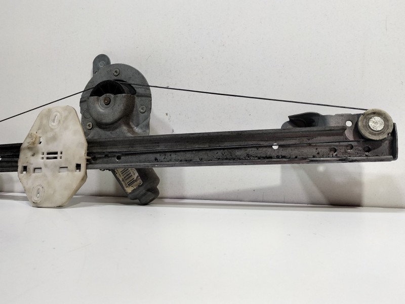 Recambio de elevalunas delantero izquierdo para dacia logan (ls_) 1.5 dci (ls04) referencia OEM IAM 400726D  