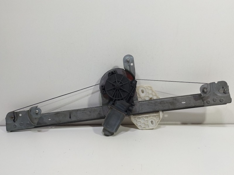 Recambio de elevalunas delantero izquierdo para dacia logan (ls_) 1.5 dci (ls04) referencia OEM IAM 400726D  