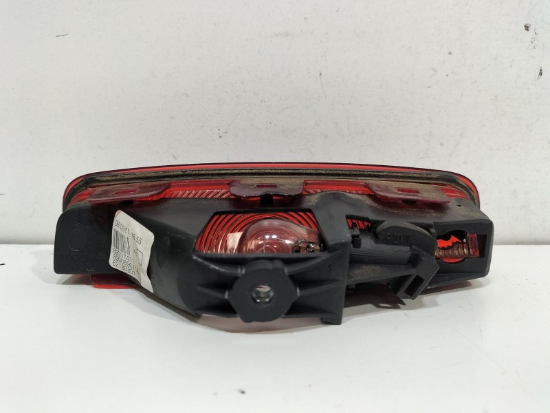 Recambio de luz central de freno para dacia logan (ls_) 1.5 dci (ls04) referencia OEM IAM 89037431  