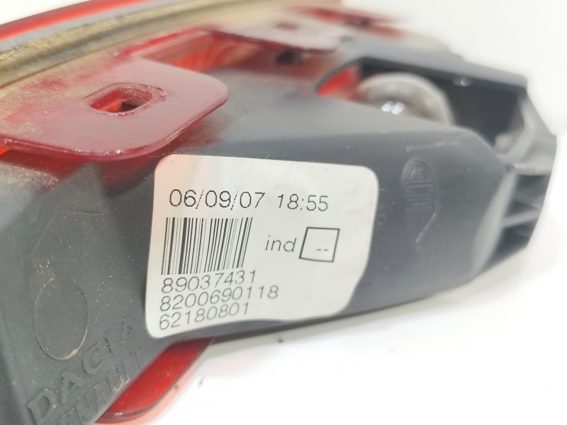 Recambio de luz central de freno para dacia logan (ls_) 1.5 dci (ls04) referencia OEM IAM 89037431  