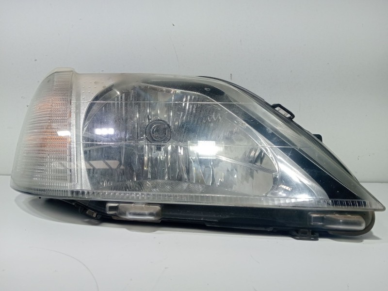 Recambio de faro derecho para dacia logan (ls_) 1.5 dci (ls04) referencia OEM IAM 8200211006  